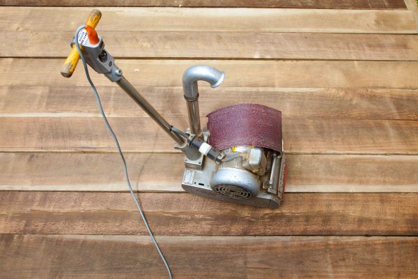Veranda Sanding in Gainesville
